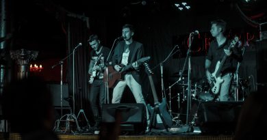Е2 Знакомы