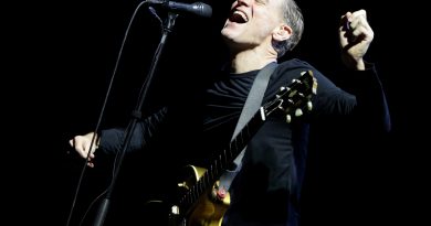 Bryan Adams - I Can't Stop Loving You