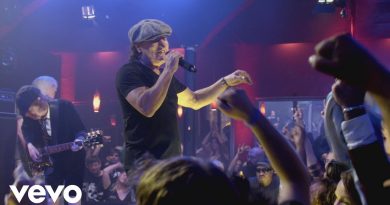 AC/DC - Rock the Blues Away