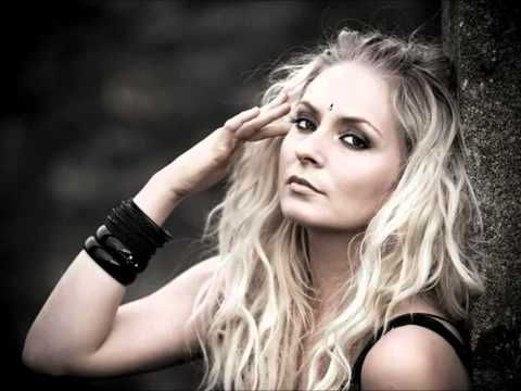 Eivør - Surrender