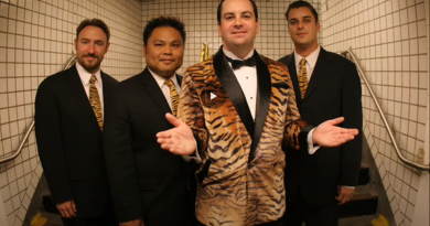 Richard Cheese - Freak On A Leash