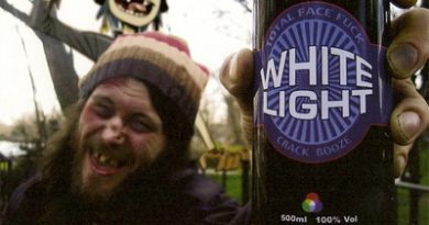 Gorillaz - White Light