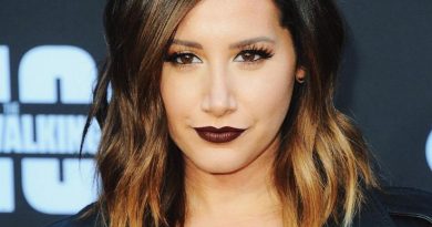 Ashley Tisdale - Hair