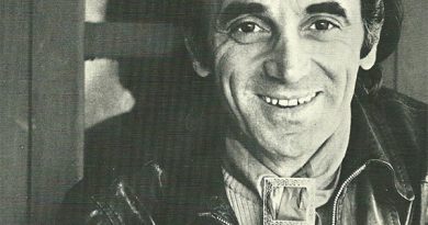 Charles Aznavour - Hier Encore