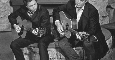 Johnny Cash and Bob Dylan – Girl from the North Country