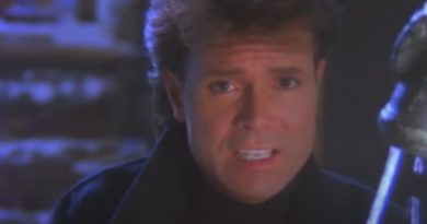 Cliff Richard - Mistletoe and Wine