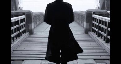 Leonard Cohen - A Thousand Kisses Deep