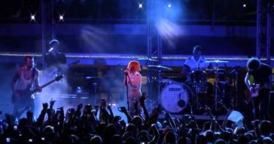 Paramore - Miracle