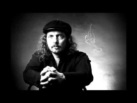 Михаил Башаков — Читающий на ветру