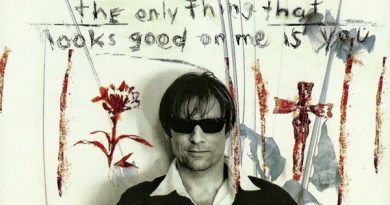 Bryan Adams - The Only Thing That Looks Good On Me Is You