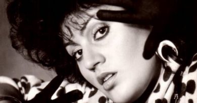 Ирина Отиева - Карточный домик