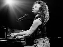 Tori Amos - Crazy