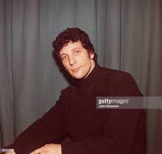 Tom Jones - Did Trouble Me