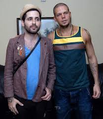 Calle 13 - La Madre De Los Enanos