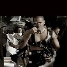 Calle 13 - Intro Crónica De Un Nacimiento Clean Version
