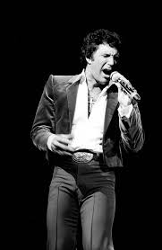 Tom Jones - Ebb Tide
