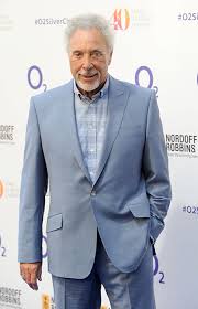 Tom Jones - Take My Love (I Want To Give It)