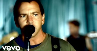 Pearl Jam - I Am Mine