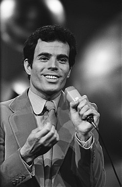 Julio Iglesias - La cumparsita