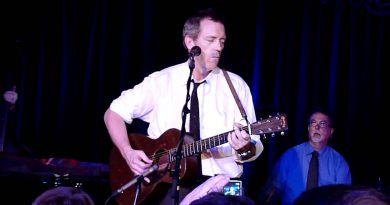 Hugh Laurie - The Whale Has Swallowed Me