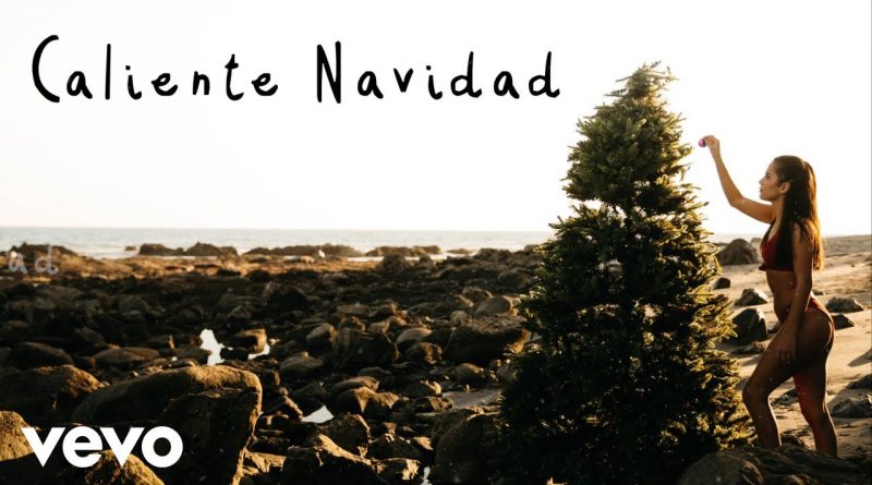 Isabela Merced - Caliente Navidad