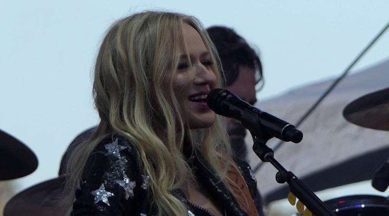 Jewel - Standing Still