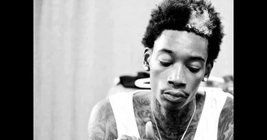Wiz Khalifa - Hollywood Hoes