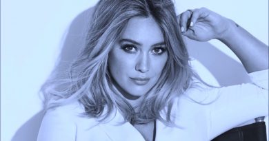 Hilary Duff - Holiday