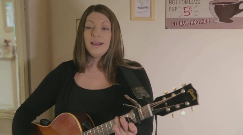 Edwina Hayes - Feels Like Home
