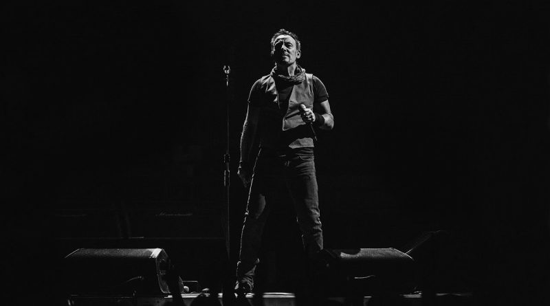 Bruce Springsteen - Reason To Believe