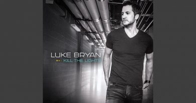 Luke Bryan - To The Moon And Back