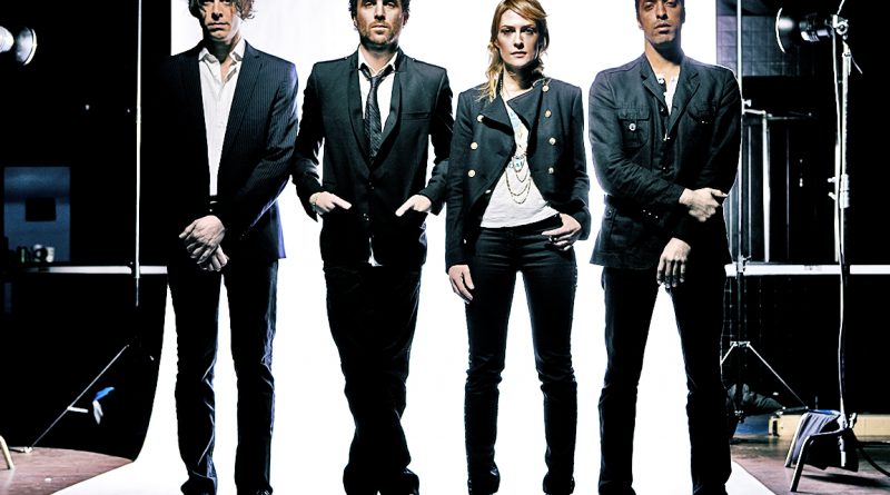 Metric - Holding Out