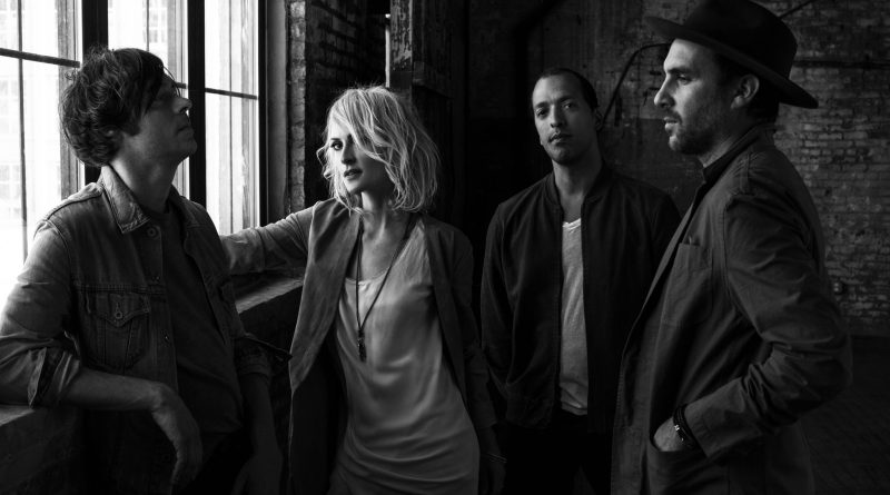 Metric - Die Happy