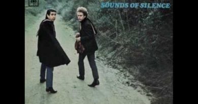 Simon & Garfunkel - April Come She Will