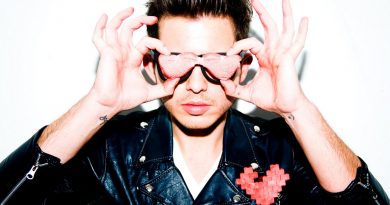 Simon Curtis - D.T.M.