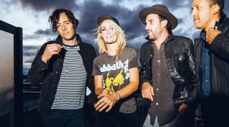 Metric - Artificial Nocturne