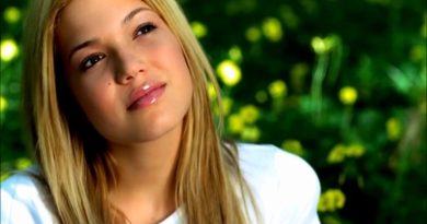 Mandy Moore - So Real