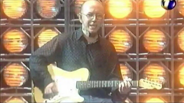 Воскресенье - Hotel California