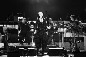 Lisa Hannigan, The Colorist Orchestra - Undertow
