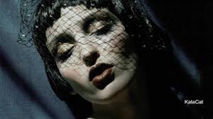 Tori Amos - I'm Not in Love