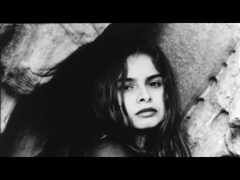 Mazzy Star - Flowers in December