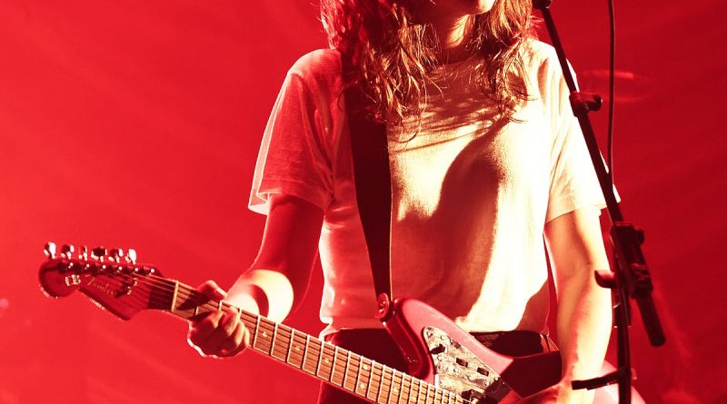 Courtney Barnett, Evelyn Ida Morris - Nameless Faceless