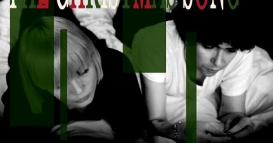 The Raveonettes - The Christmas Song