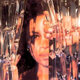 AlunaGeorge - Famous