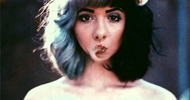 Melanie Martinez - Notebook