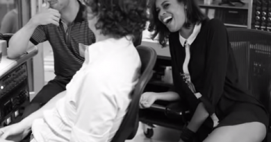 AlunaGeorge - Friends To Lovers