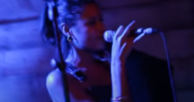 AlunaGeorge - This Is How We Do It