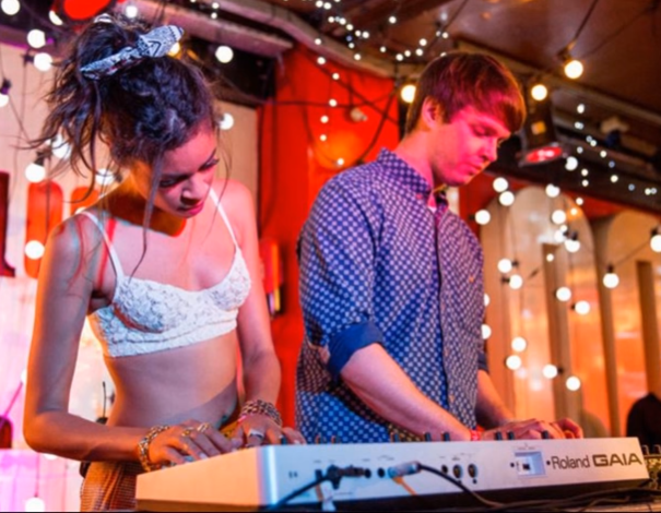 AlunaGeorge - Jealous