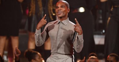 Kirk Franklin - Caught Up (feat. Pastor Shirley Caesar)