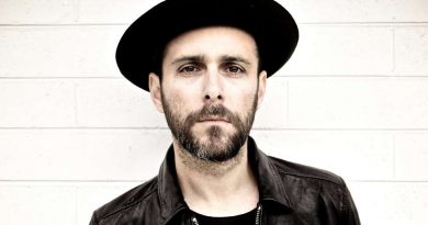 Greg Laswell - Comes and Goes (In Waves)